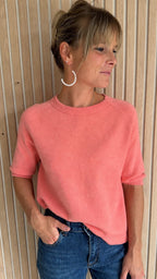 Pull rose/corail à manches trois-quarts – L’Essentiel