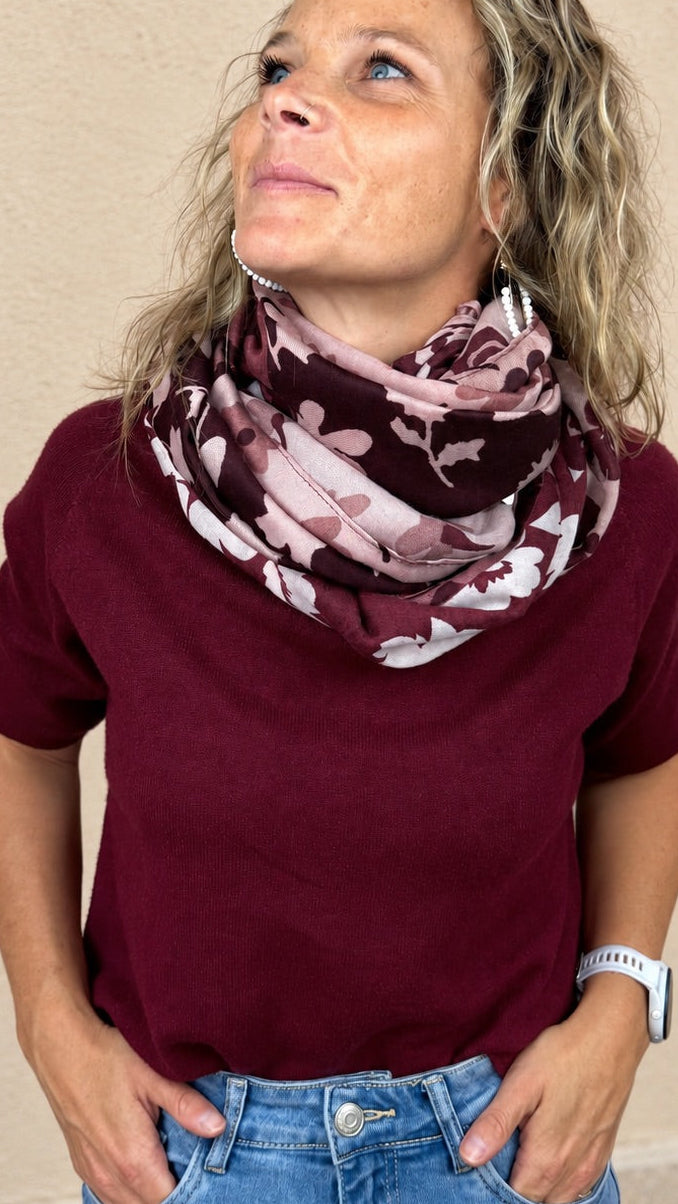 Écharpe florale  patchwork bordeaux & rose