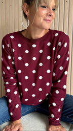 Pull bordeaux à pois