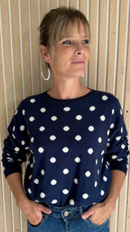 Pull bleu marine à pois