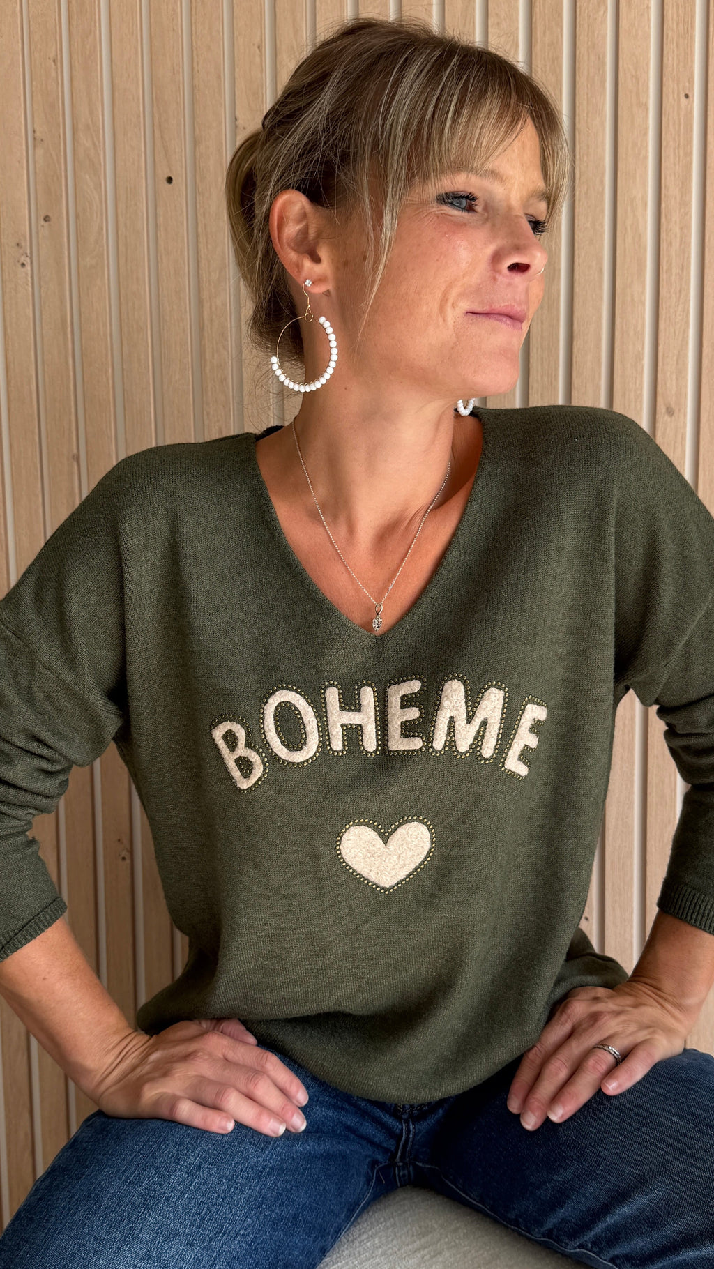 Pull kaki col V "Bohème"