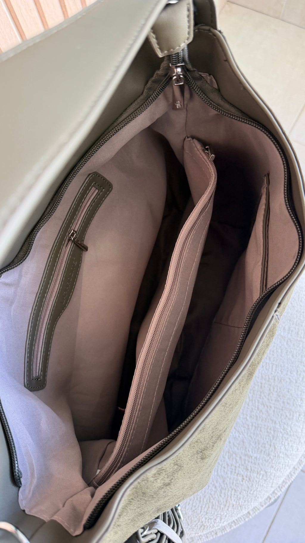 Sac hobo bimatière kaki