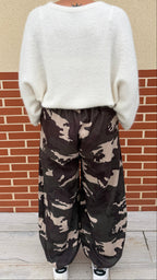 Pantalon camouflage coupe ballon