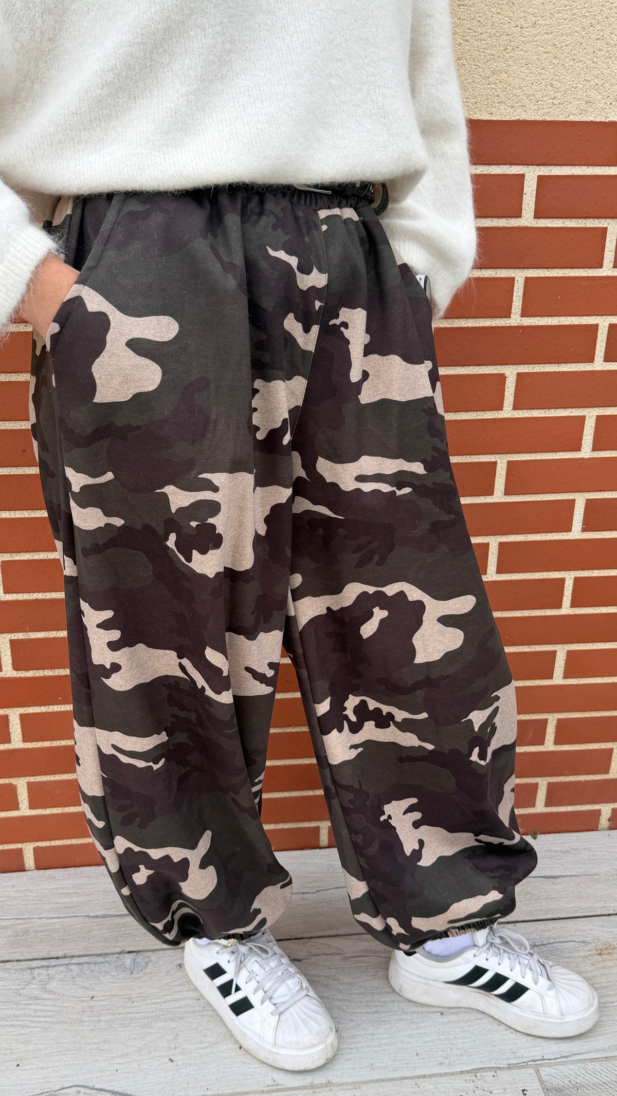 Pantalon camouflage coupe ballon