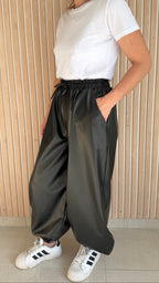 Pantalon ZOÉ – Noir effet cuir