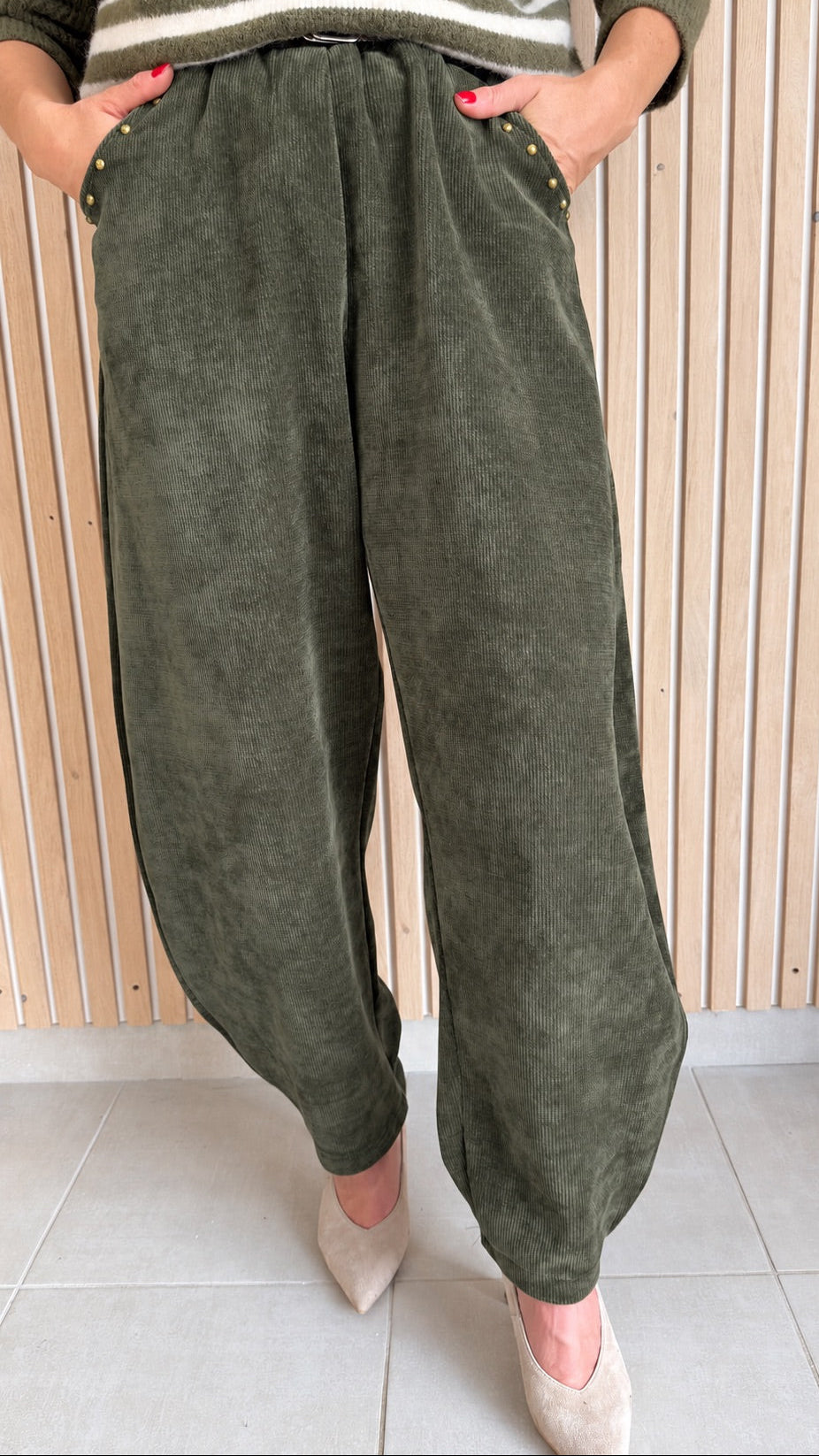 Pantalon barrel velours vert olive