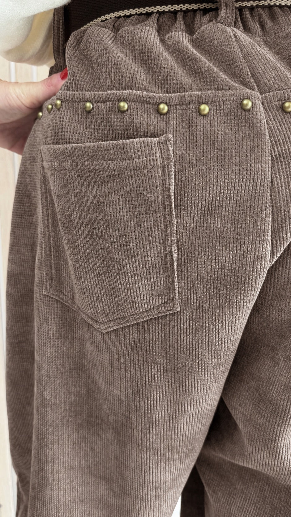 Pantalon velours côtelé taupe