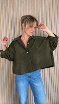 Veste oversize LANA – Kaki en velours texturé
