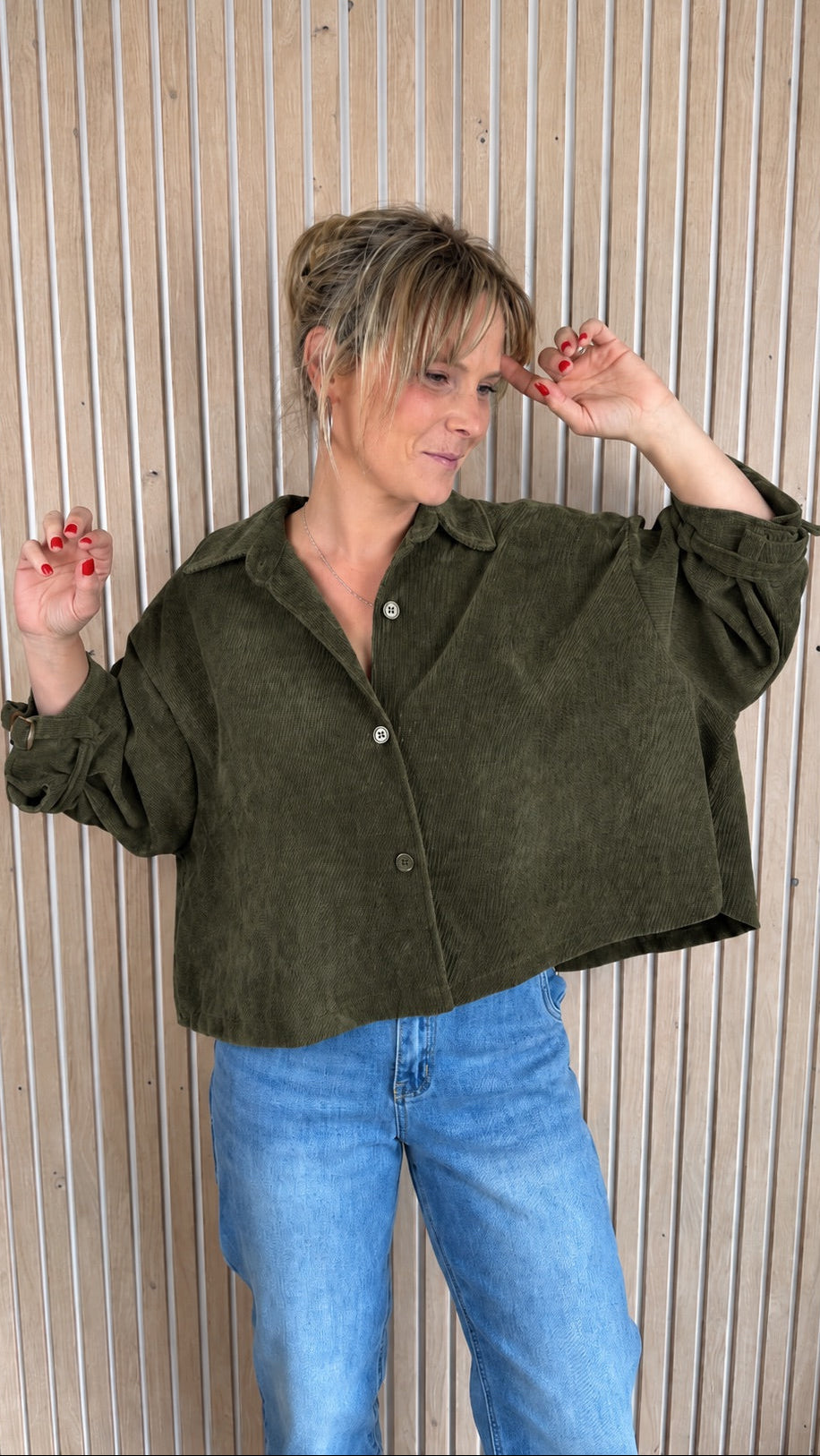 Veste oversize LANA – Kaki en velours texturé