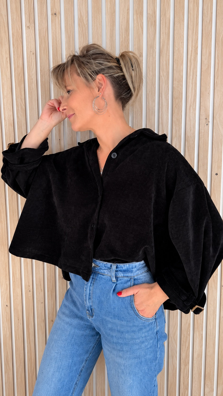 Veste oversize LANA – Noire en velours texturé