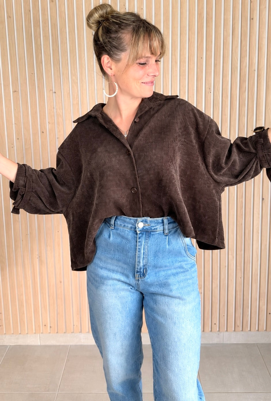 Veste oversize LANA – Choco en velours texturé