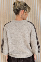 Pull CLARA – Beige chiné à bandes choco