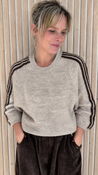 Pull CLARA – Beige chiné à bandes choco