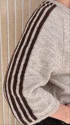 Pull CLARA – Beige chiné à bandes choco