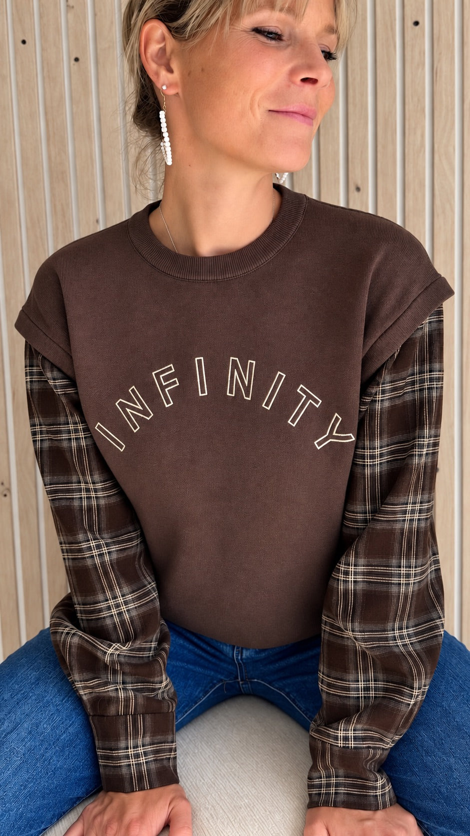 Pull chocolat Infinity