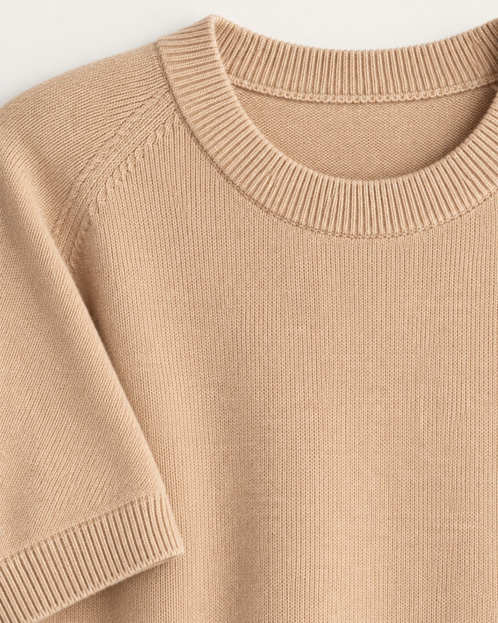 Pull beige manches trois-quarts – L’Essentiel